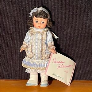 Madame Alexander Bonnie Blue Goes to London Scarlette Series